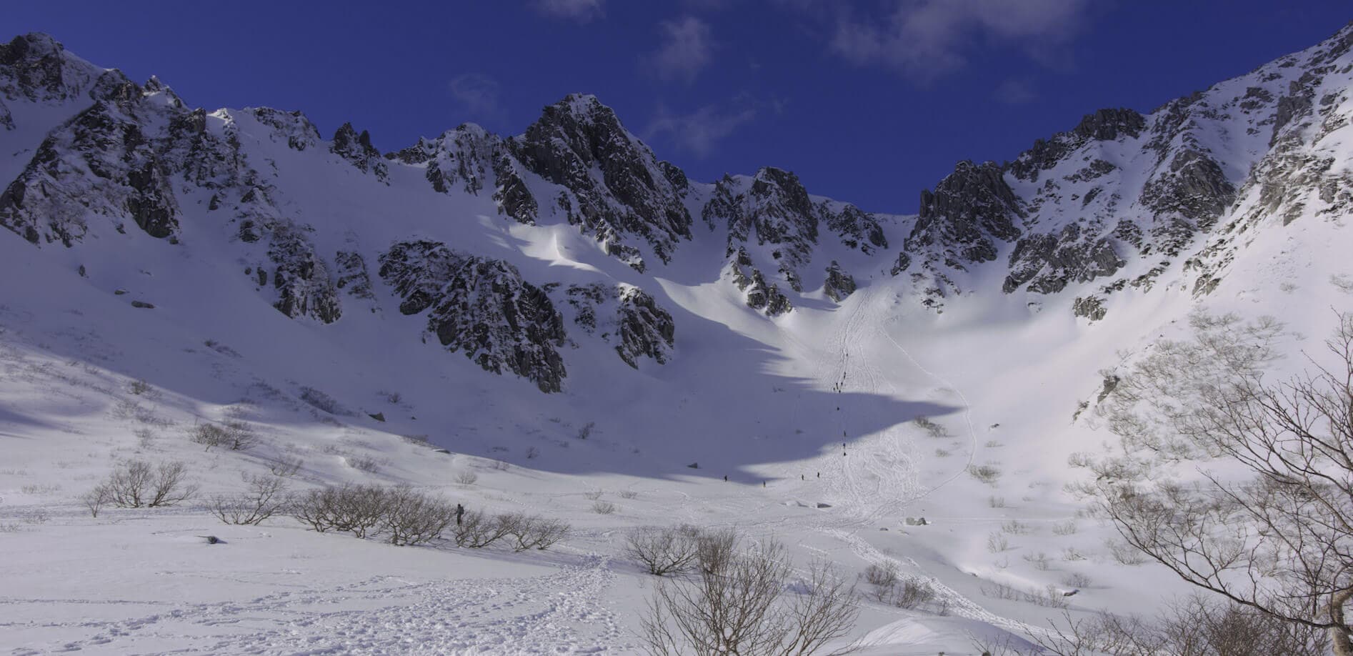 千畳敷カール、絶景雪山ハイキング_8K